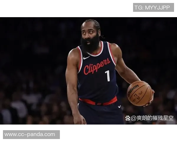 苏群分析快船复苏之路健康管理仍是小琼斯与祖巴茨的首要任务